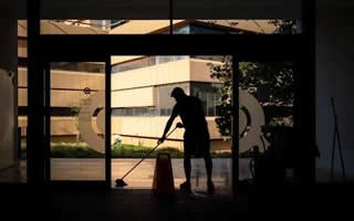 全方位服务：衣橱整理 衣帽间收纳整理 上门收纳师 新居开荒